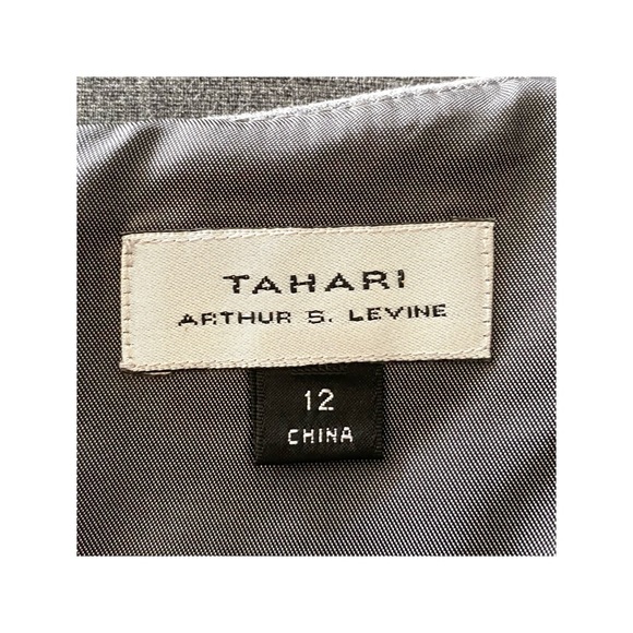 Tahari Sleeveless Scoop Neck Menswear Fabric Dress - Picture 9 of 11